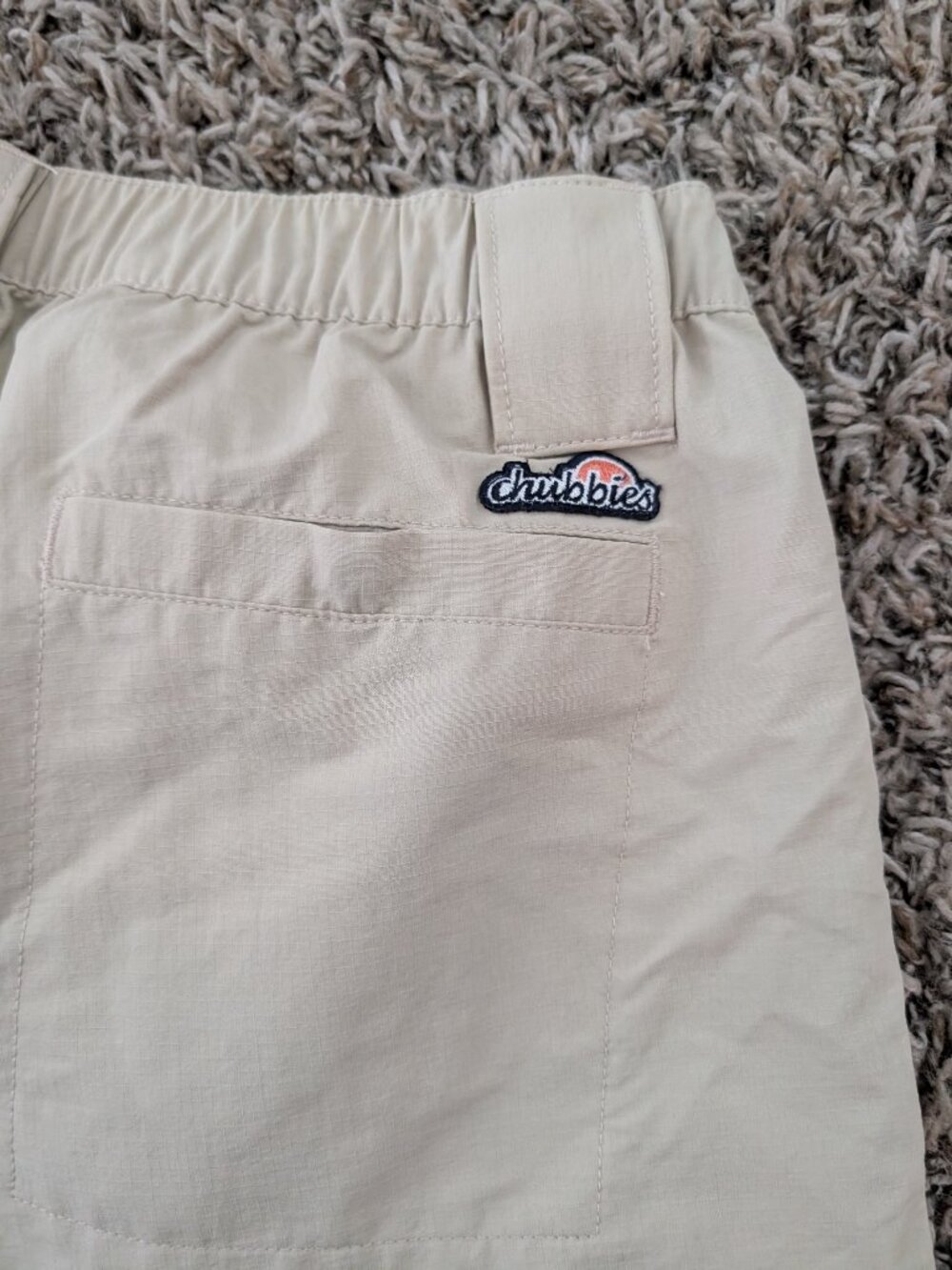 Chubbies Men's Dry-Flys Fishing Shorts - 5.5 Inseam - Tan - Medium - Picture 5 of 6